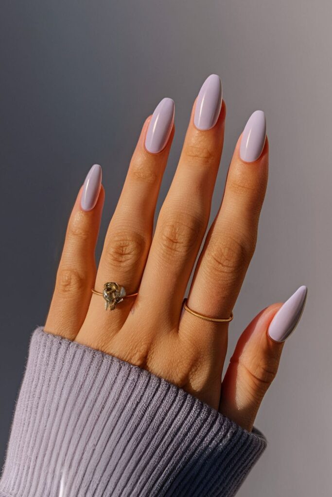 Light lavender acrylic nails, perfect for a serene and elegant style